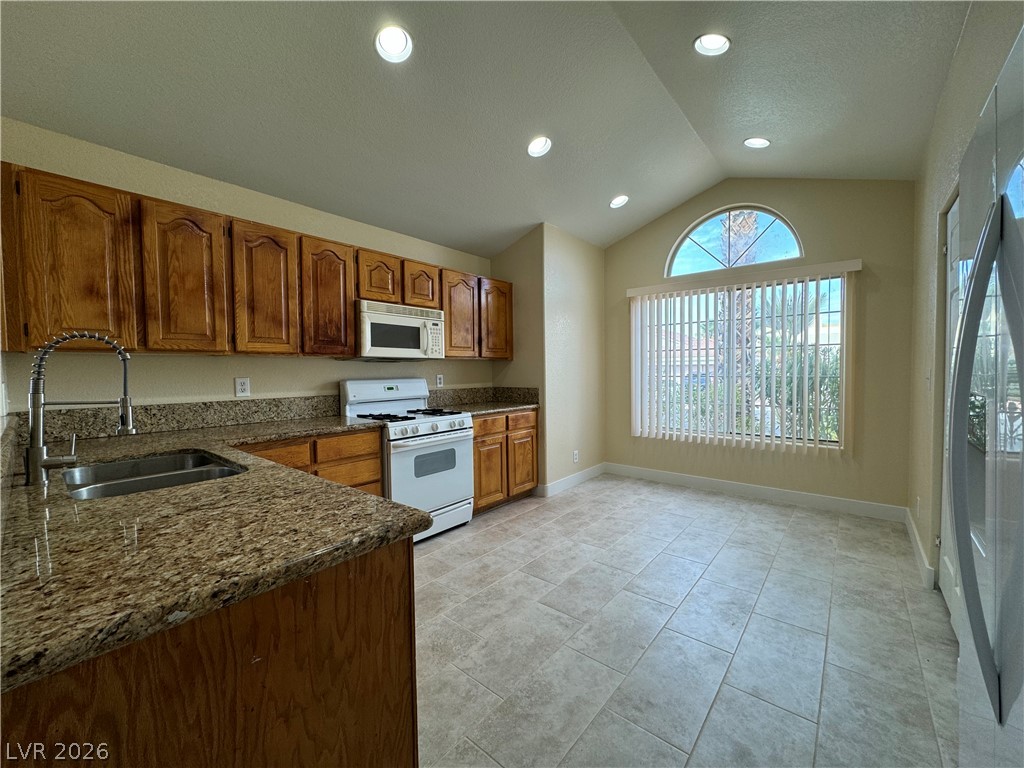 19 Sandwedge Drive Property Photo 4