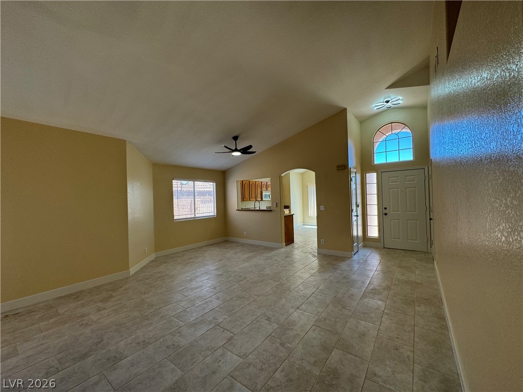 19 Sandwedge Drive Property Photo 5