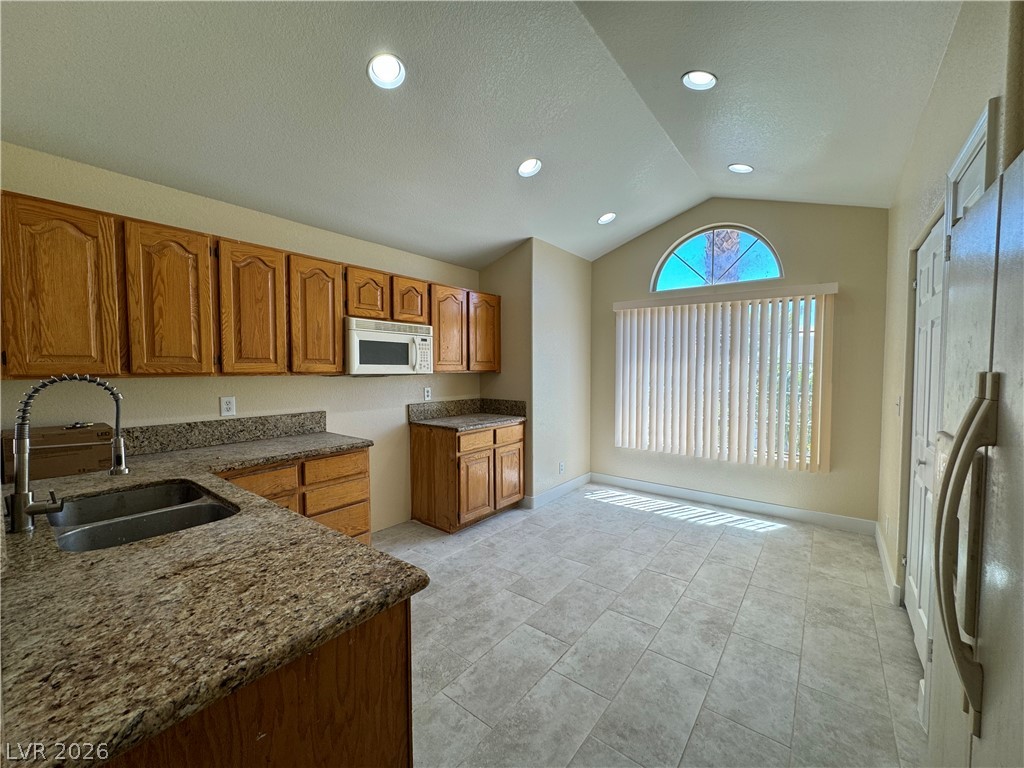 19 Sandwedge Drive Property Photo 7