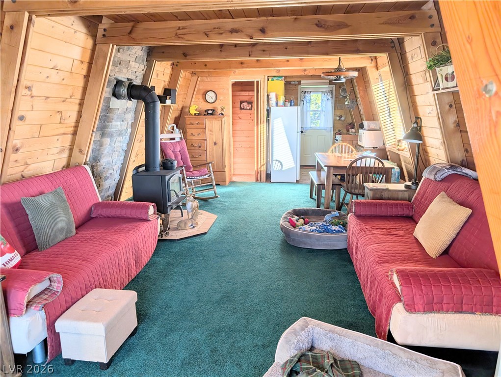 20502 Windsong Road Property Photo 4