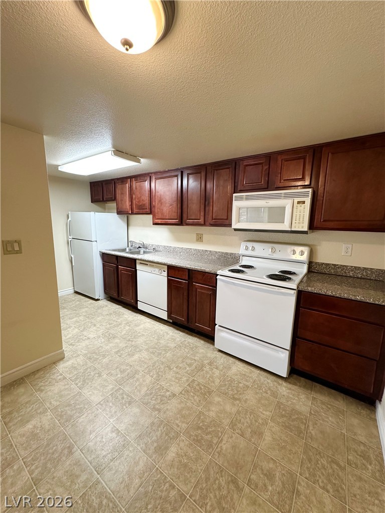 4470 Sandy River Drive 55 Property Photo 5
