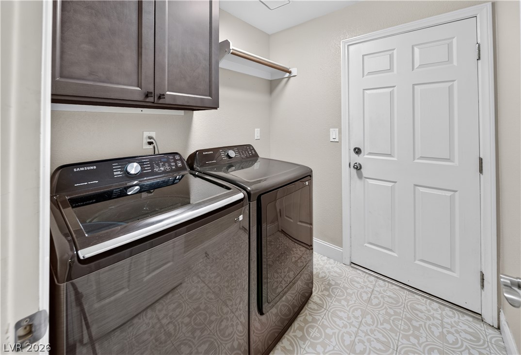 1740 Bluffs Drive Property Photo 48