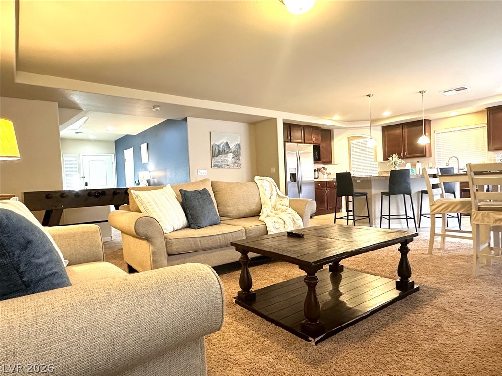 6806 Philharmonic Avenue Property Photo 3