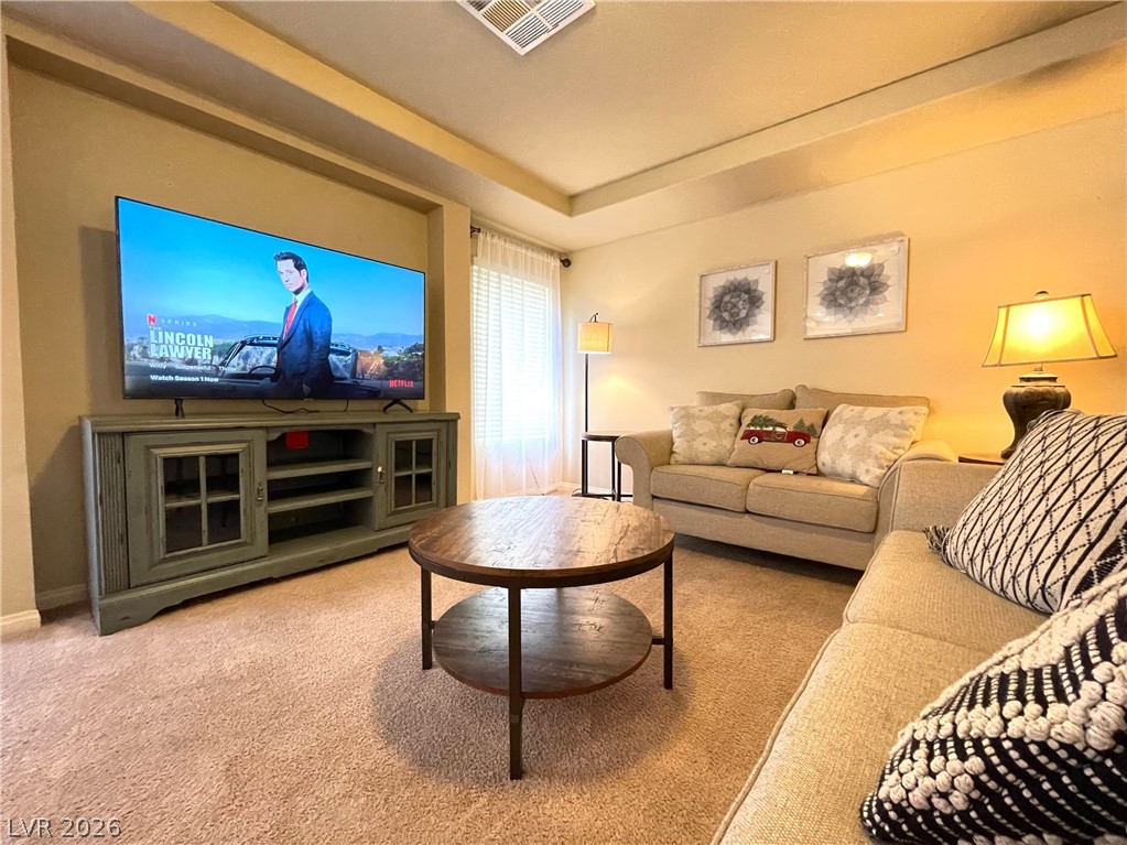 6806 Philharmonic Avenue Property Photo 13