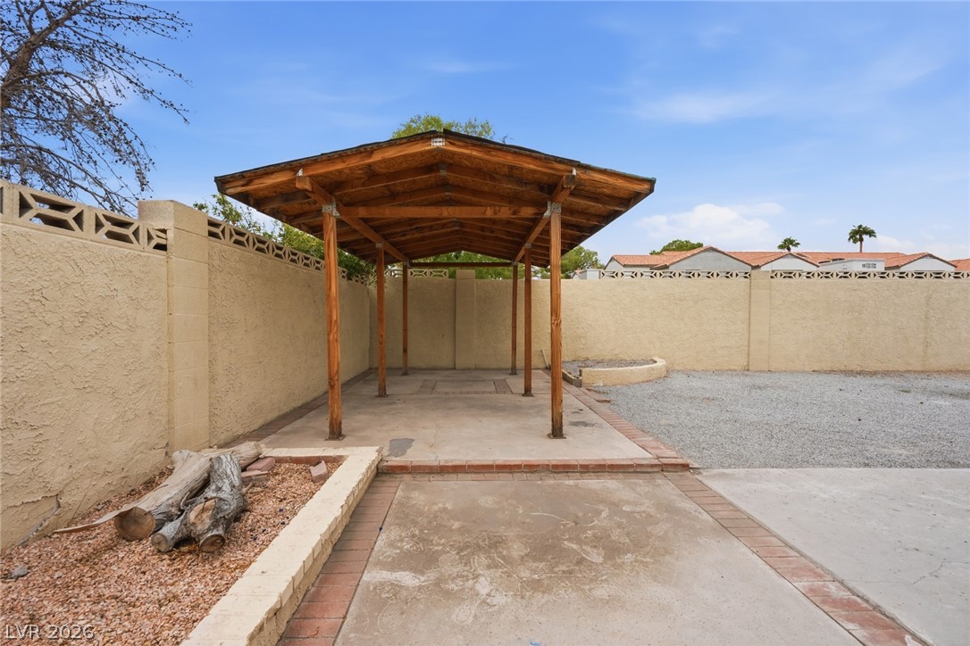 2240 Conchita Street Property Photo 40