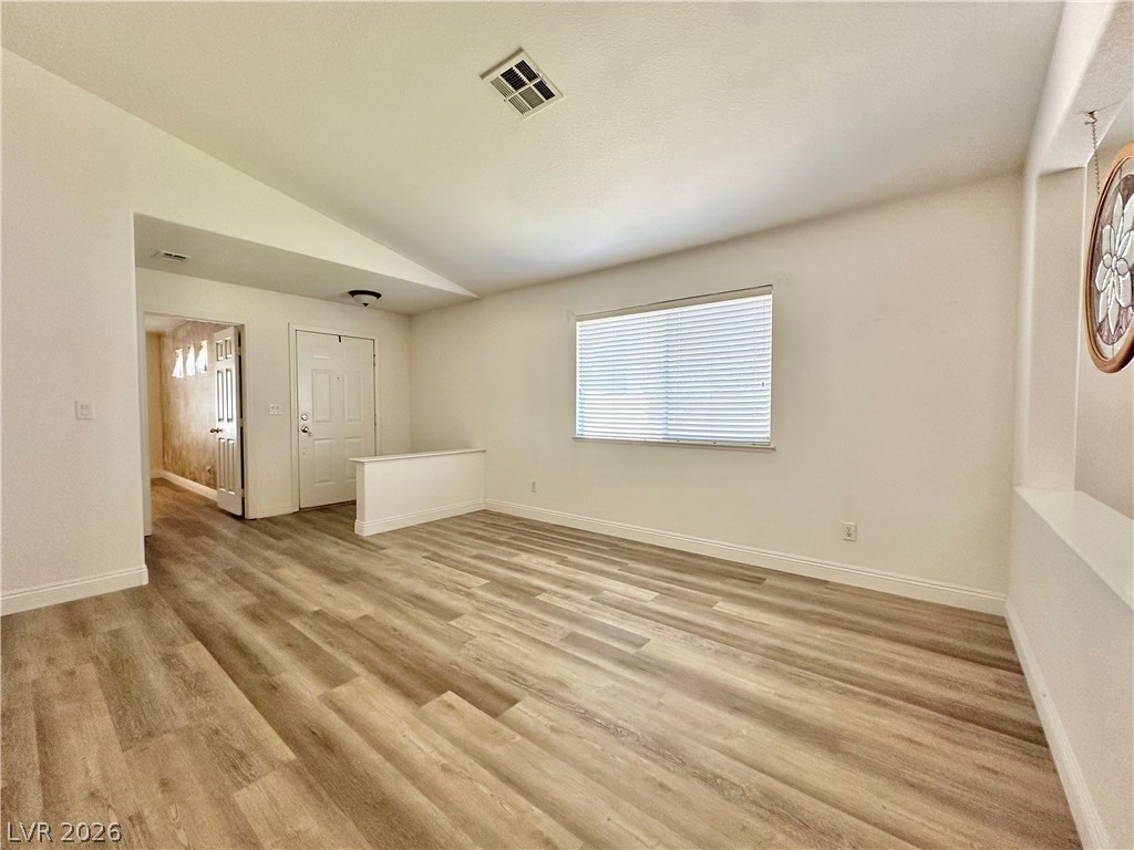 519 Lambourne Court Property Photo 4