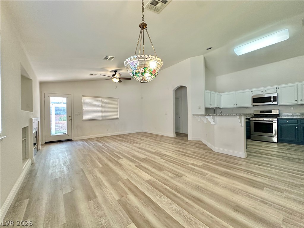 519 Lambourne Court Property Photo 6