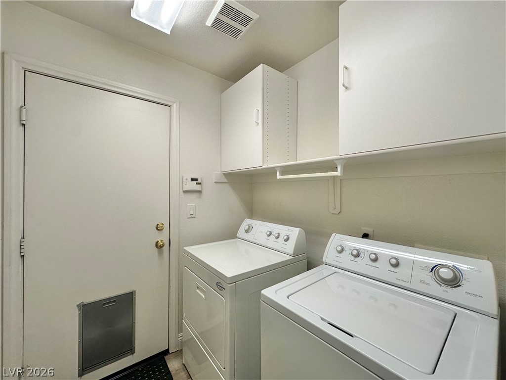 519 Lambourne Court Property Photo 31