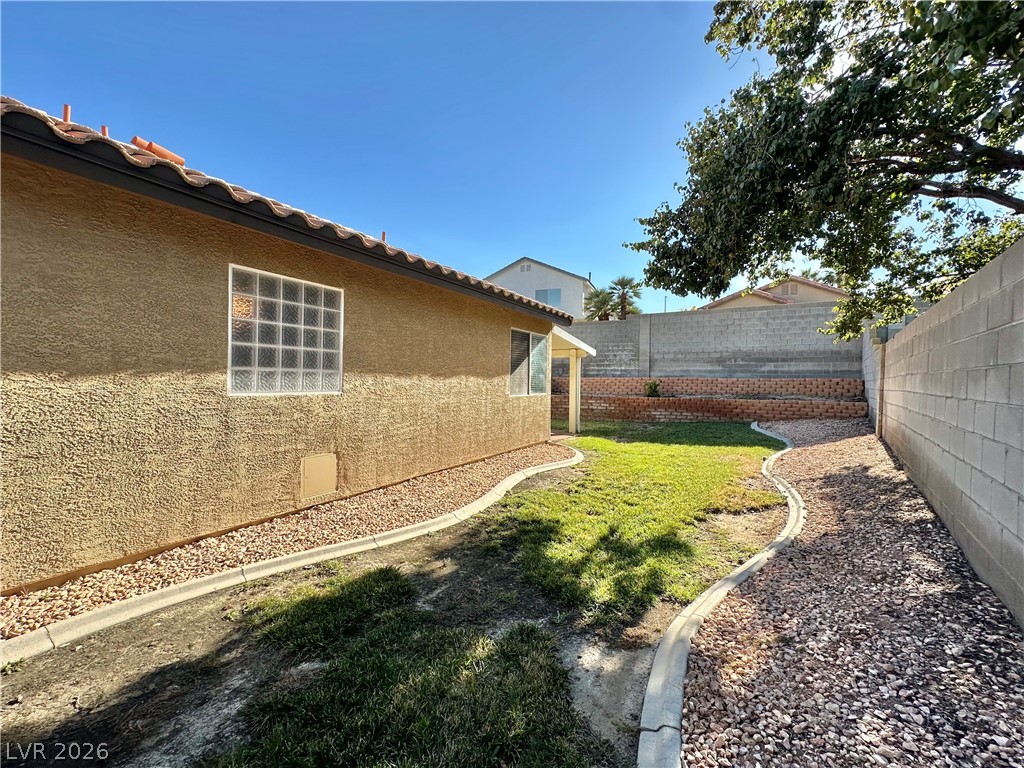 519 Lambourne Court Property Photo 40