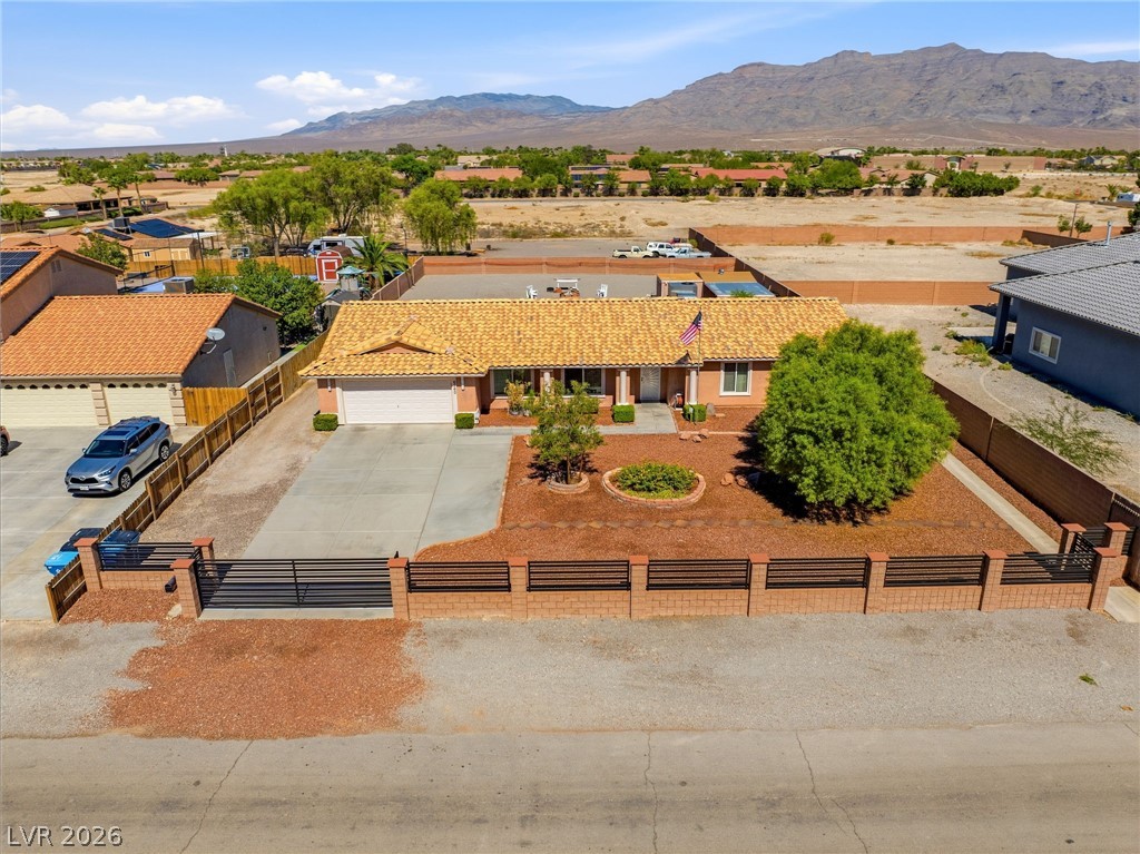 6560 Whispering Sands Drive Property Photo 1