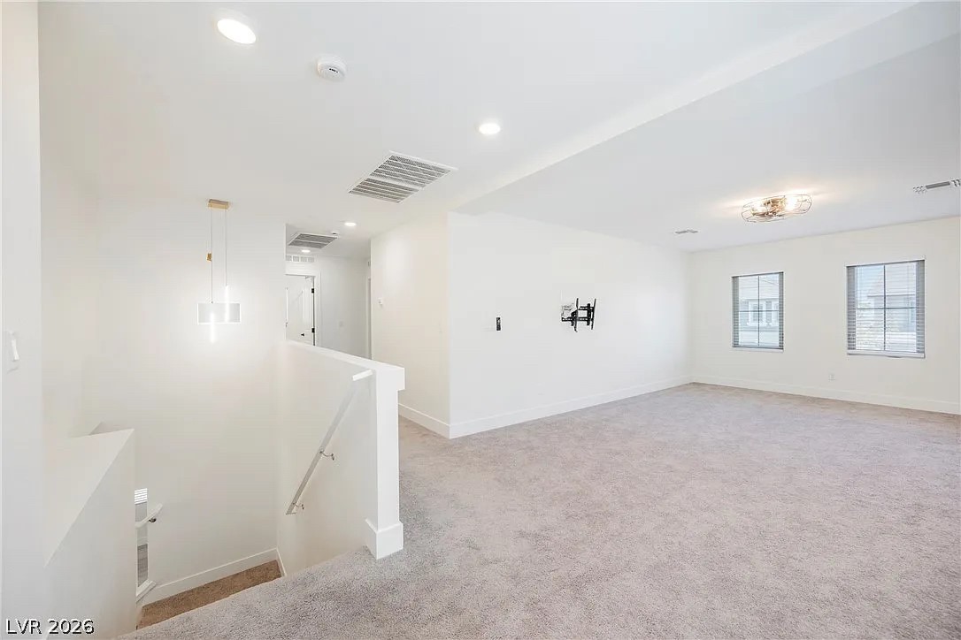 8683 South Black Cordon Road Property Photo 15
