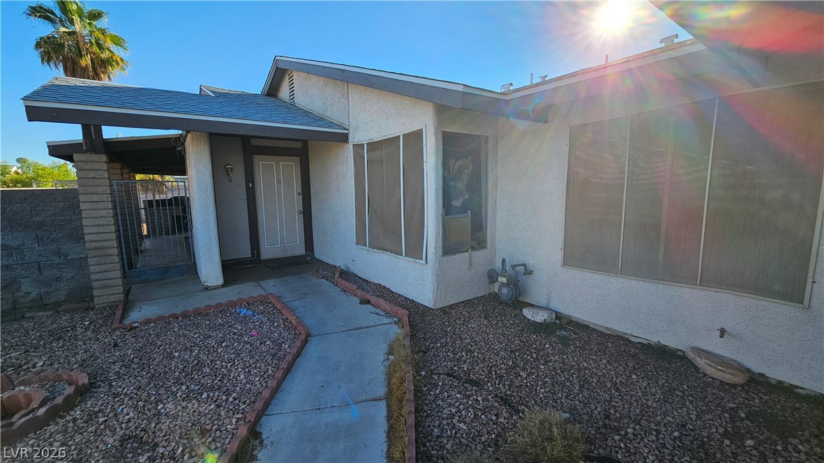 6777 Ledgewood Drive Property Photo 2