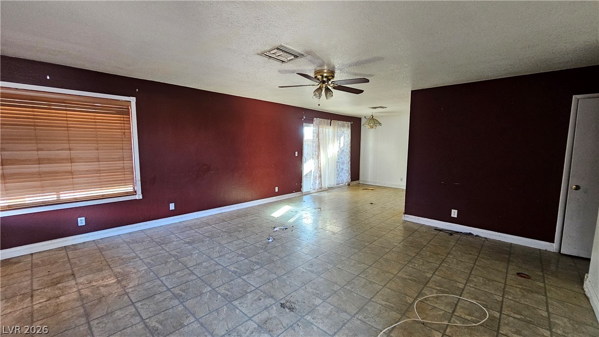 6777 Ledgewood Drive Property Photo 3