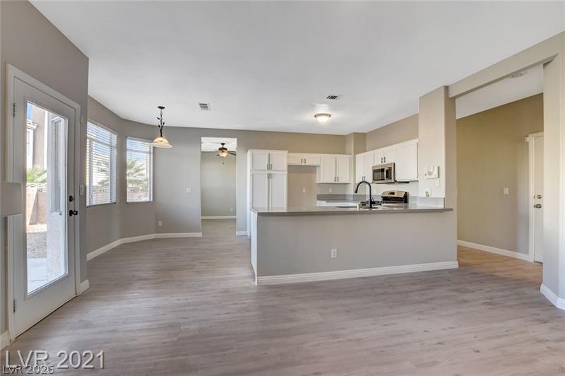 8108 Rio De Janeiro Drive Property Photo 18