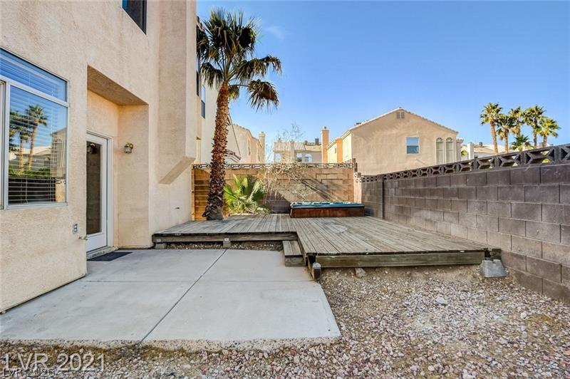 8108 Rio De Janeiro Drive Property Photo 29