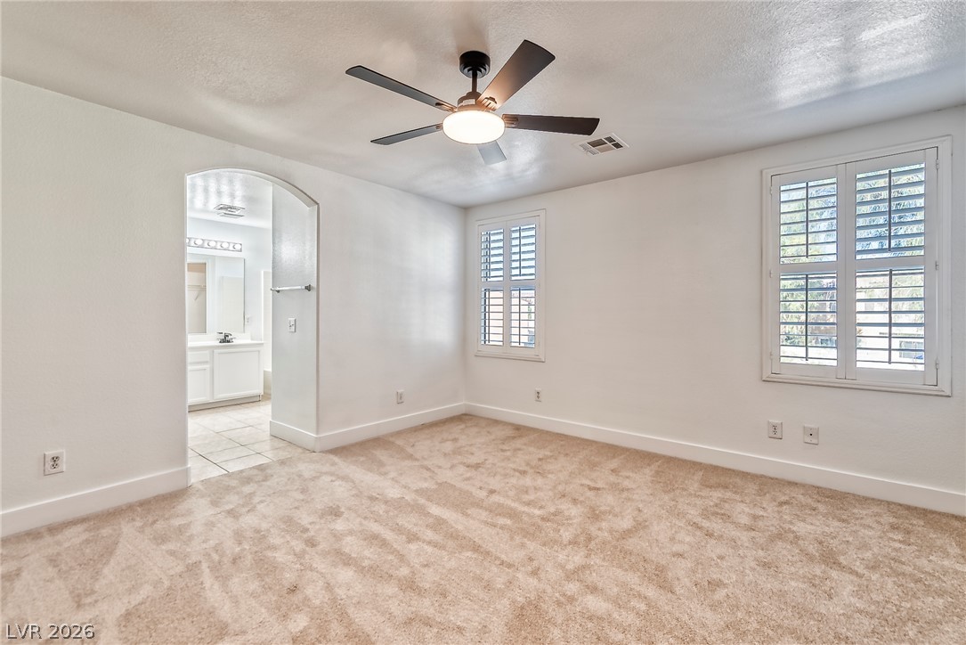 916 Shining Rose Place Property Photo 26