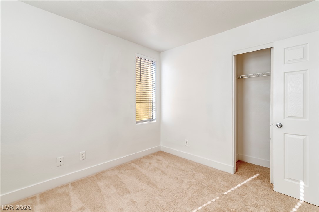 916 Shining Rose Place Property Photo 34