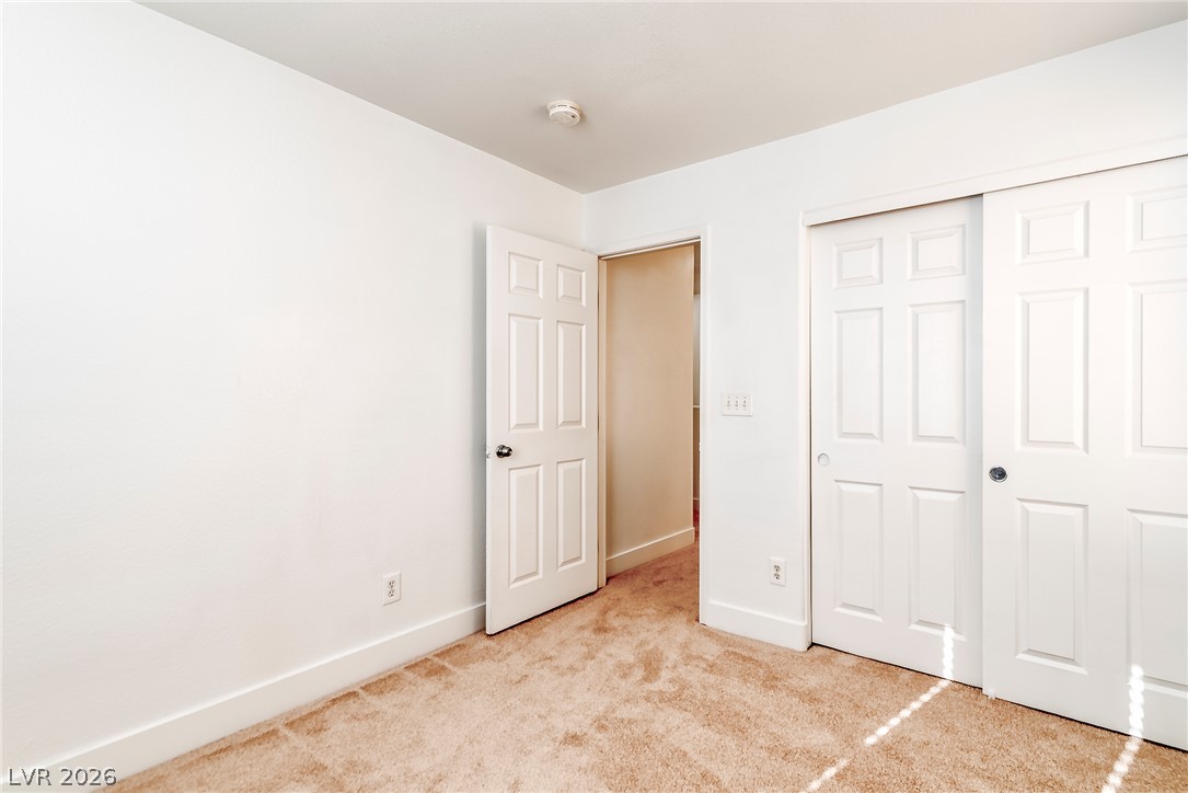 916 Shining Rose Place Property Photo 44