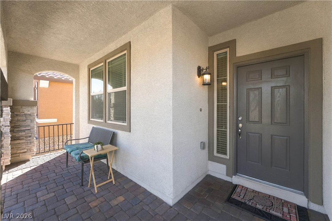 4209 Fairywren Drive Property Photo 2