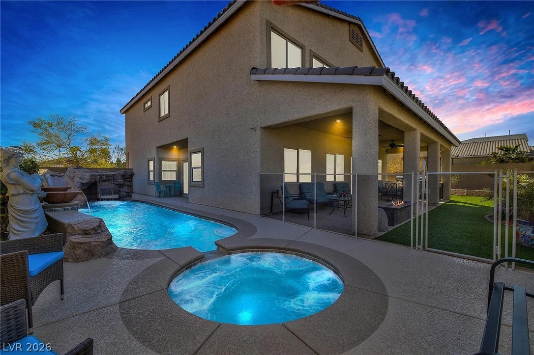 1696 Moss Canyon Avenue Property Photo 4