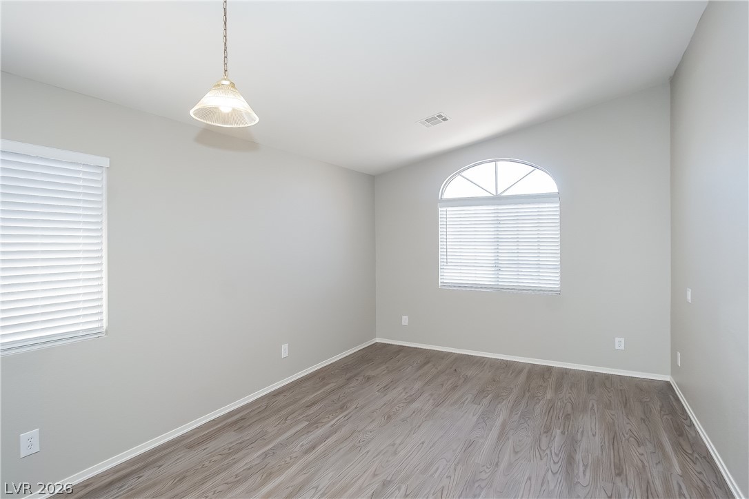 3138 Sierra Ridge Drive Property Photo 5