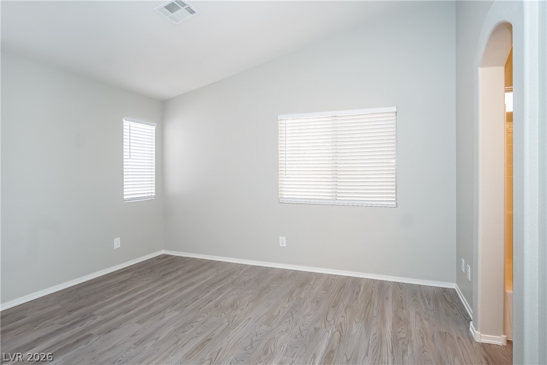 3138 Sierra Ridge Drive Property Photo 9