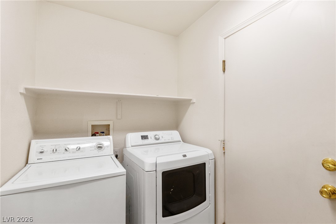 2555 Sundew Avenue Property Photo 21