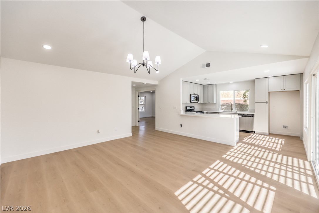 3939 Cedaredge Court Property Photo 12