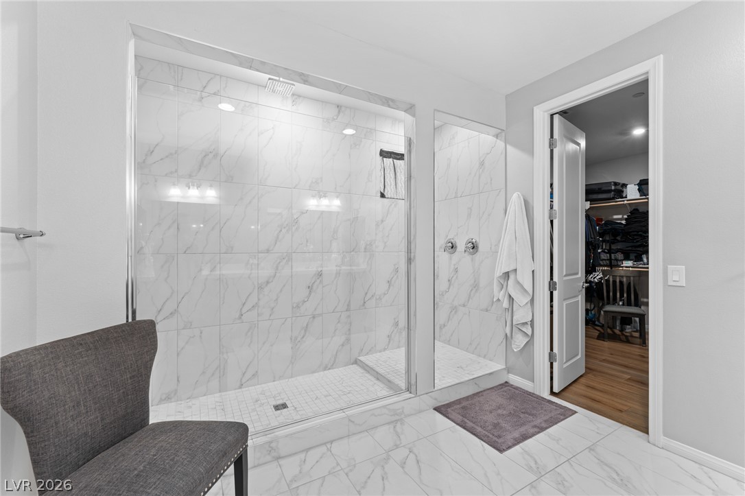 636 Suncrest Peak Place Property Photo 15