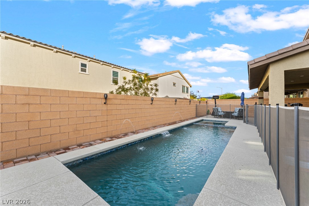 636 Suncrest Peak Place Property Photo 24