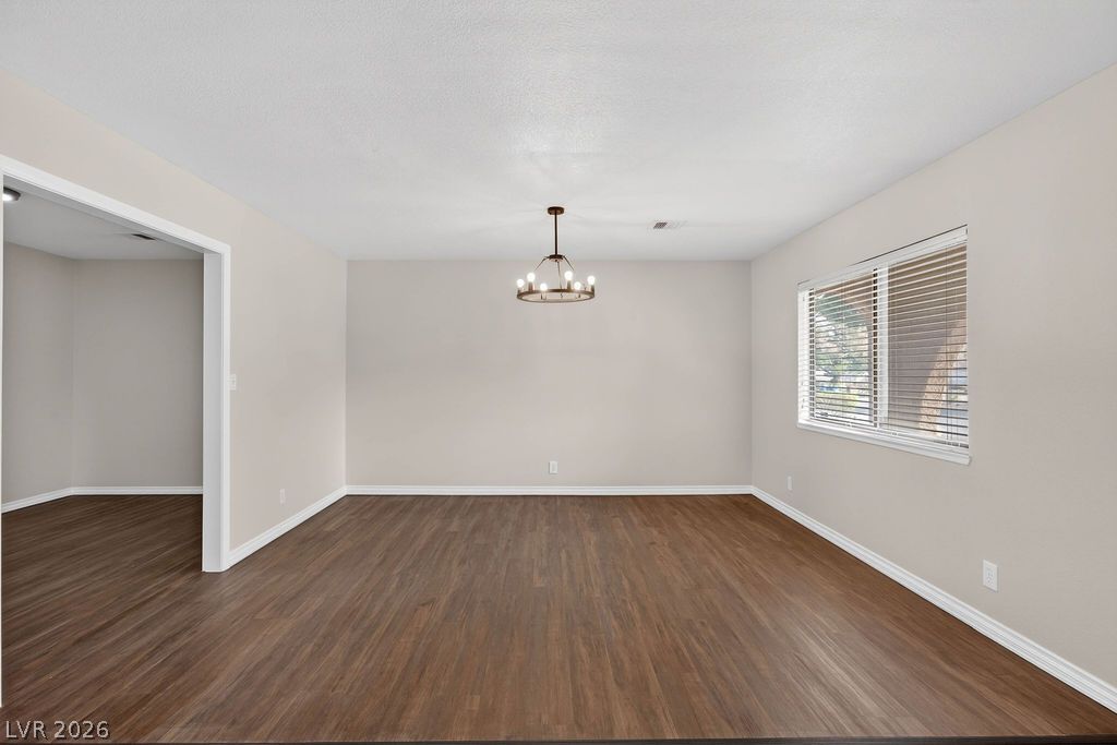 3189 Casanova Circle Property Photo 6