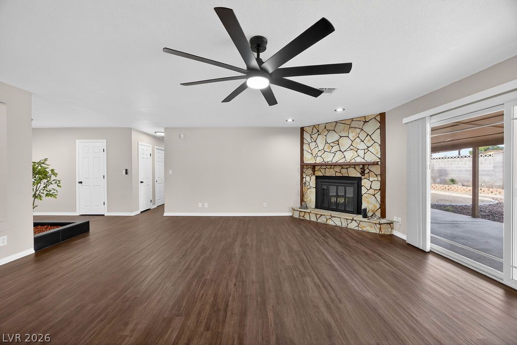 3189 Casanova Circle Property Photo 15