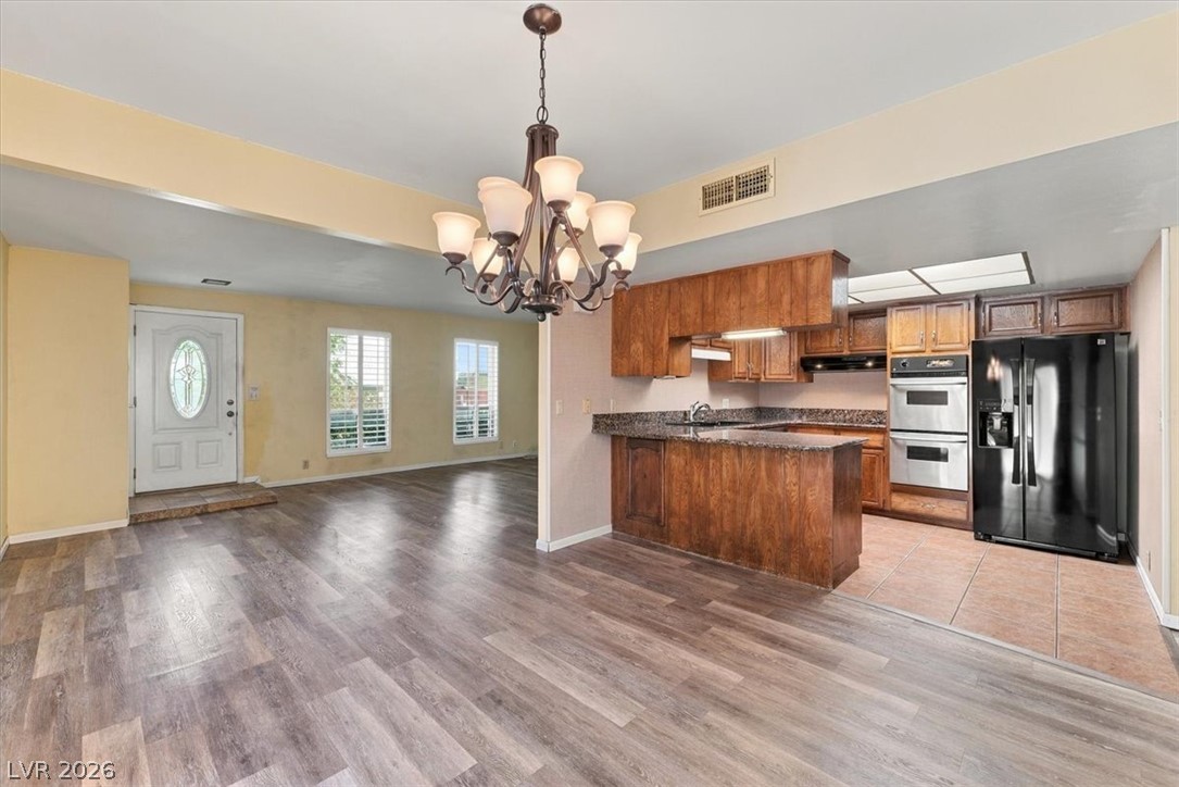 3661 Mckinley Avenue Property Photo 9