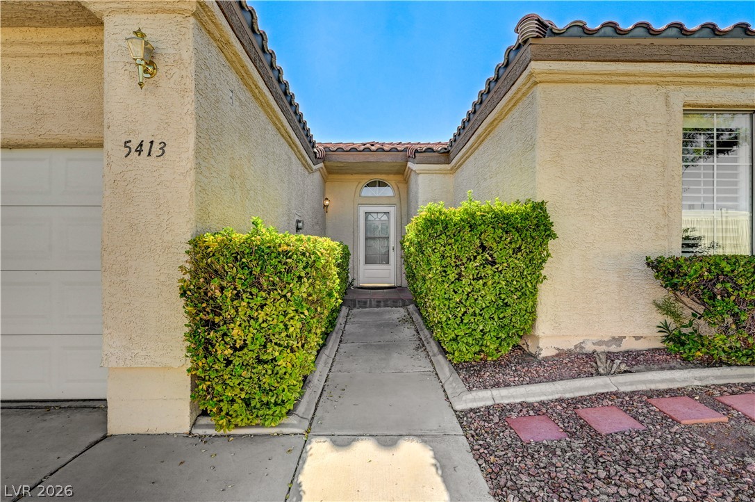 5413 Painted Mirage Road Property Photo 2