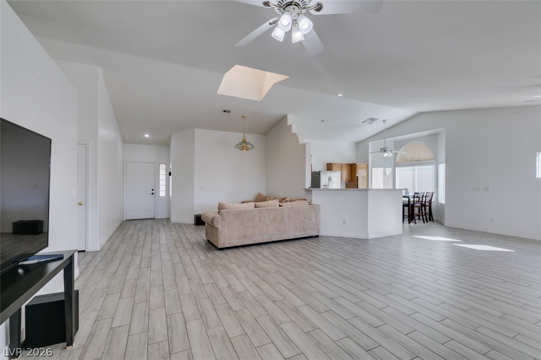 6543 Mahogany Peak Avenue Property Photo 7