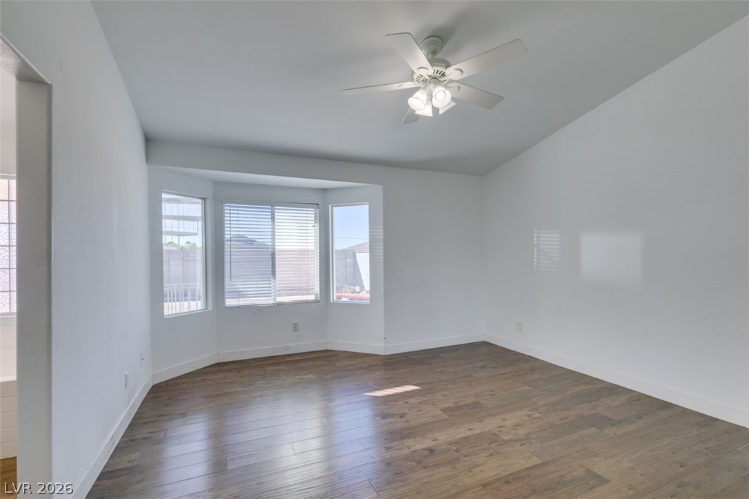 6543 Mahogany Peak Avenue Property Photo 24