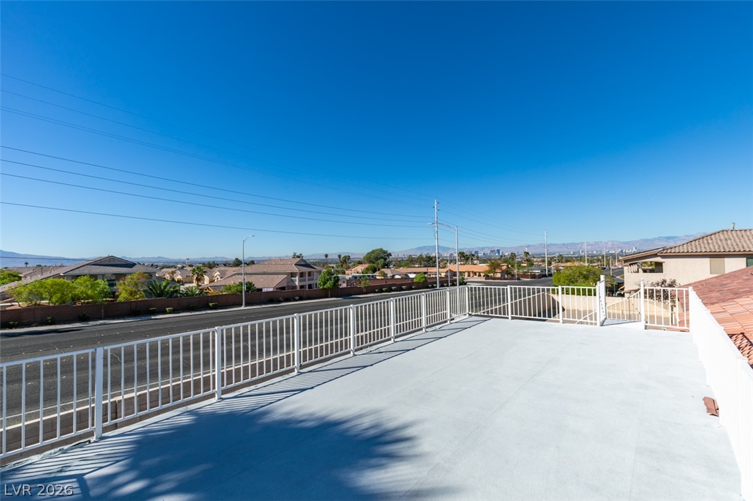 6543 Mahogany Peak Avenue Property Photo 39