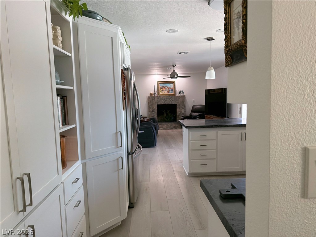 5855 West Oakey Boulevard Property Photo 10