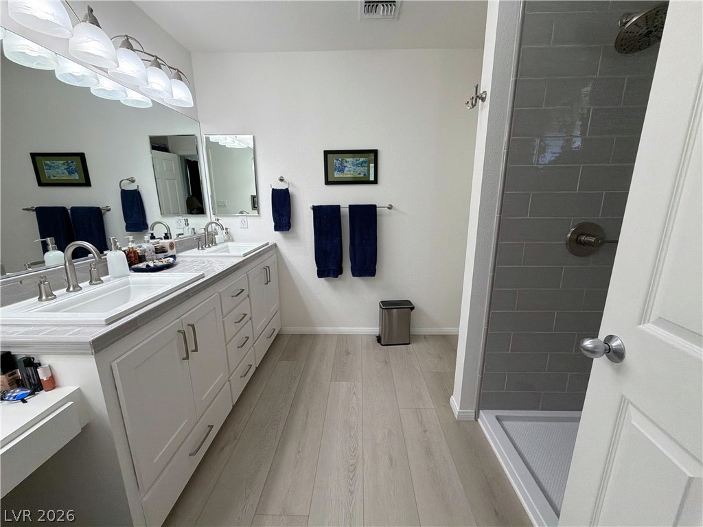 5855 West Oakey Boulevard Property Photo 34