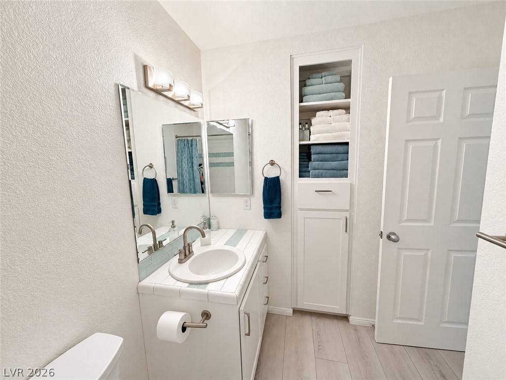 5855 West Oakey Boulevard Property Photo 45
