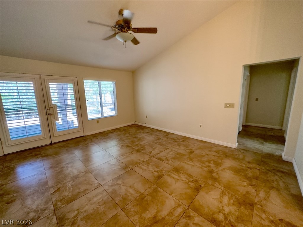 2519 Sungold Drive Property Photo 4