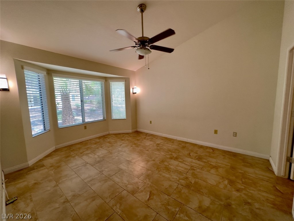 2519 Sungold Drive Property Photo 12