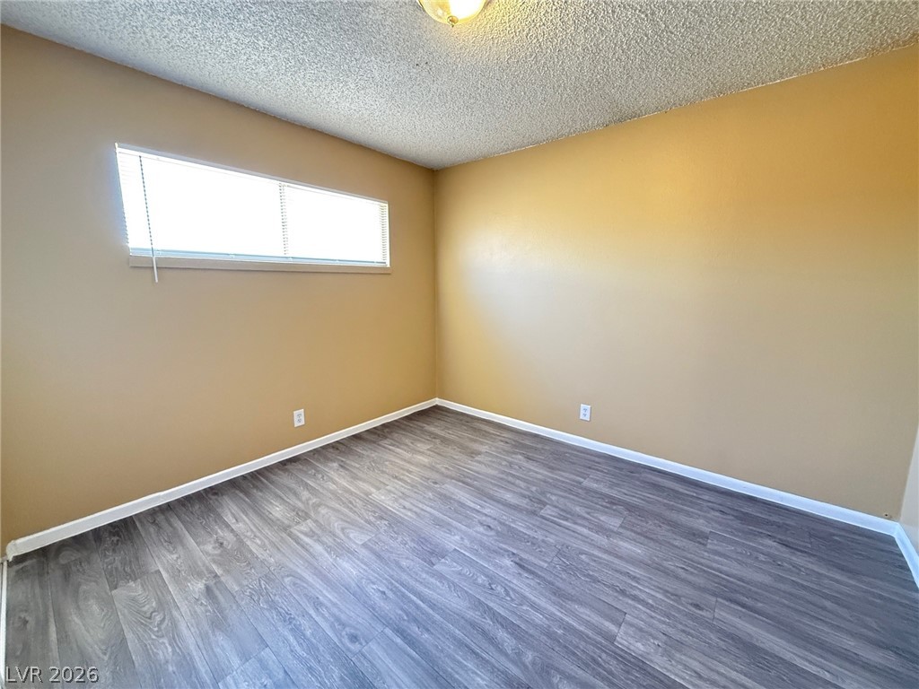 6220 Bourbon Way Property Photo 8
