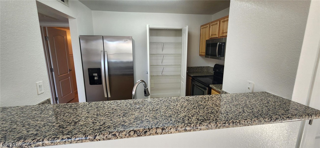 5055 Hacienda Avenue 2157 Property Photo 3