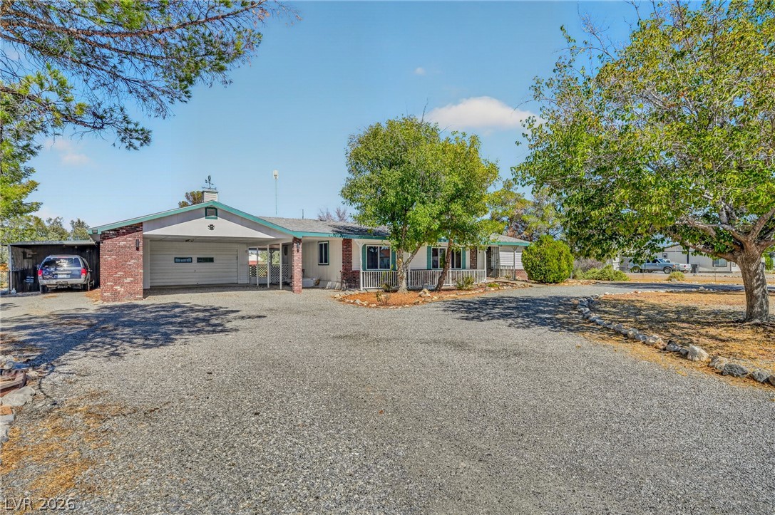 860 Dixieland Street Property Photo 4