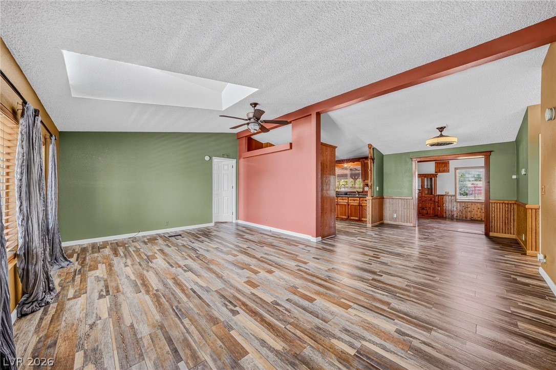860 Dixieland Street Property Photo 10