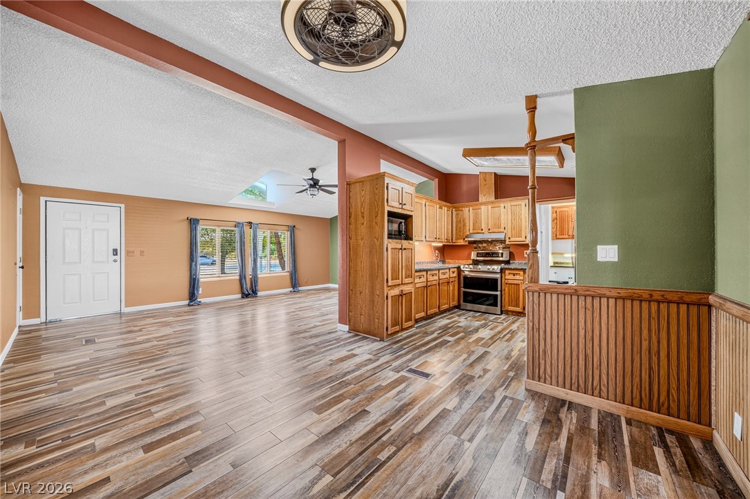 860 Dixieland Street Property Photo 19