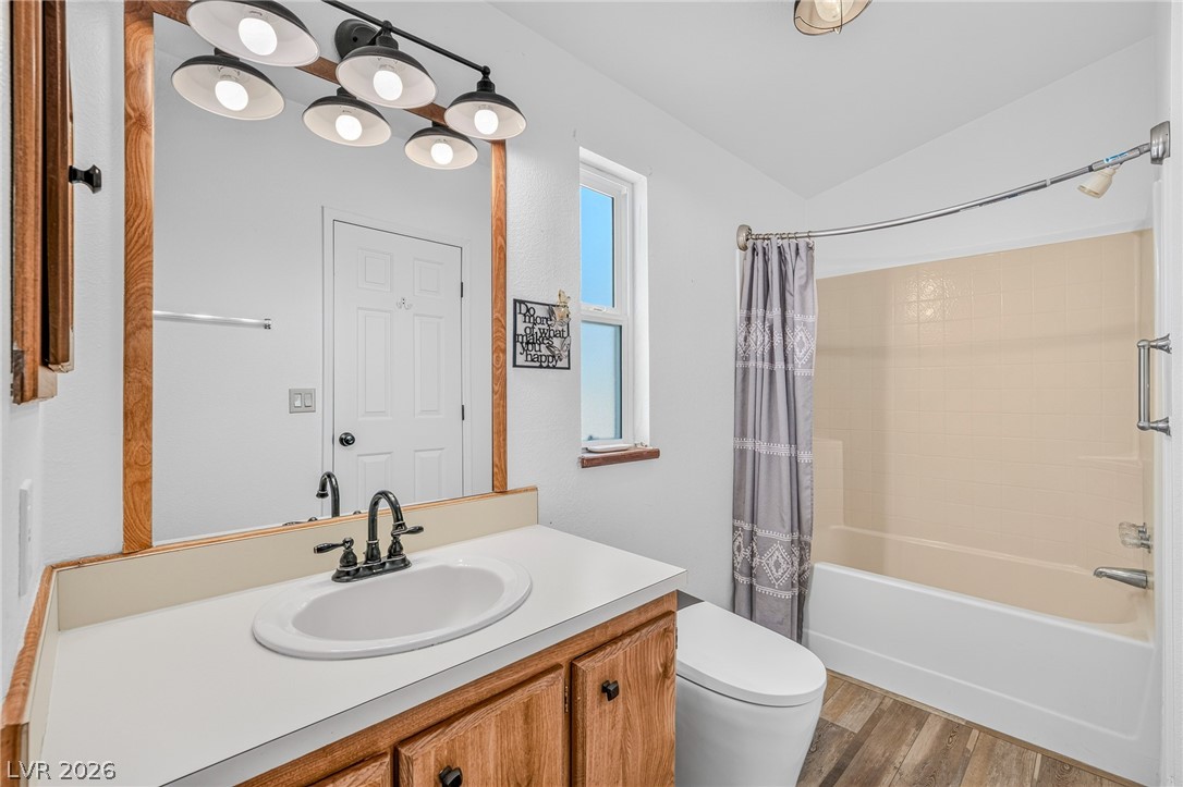 860 Dixieland Street Property Photo 28