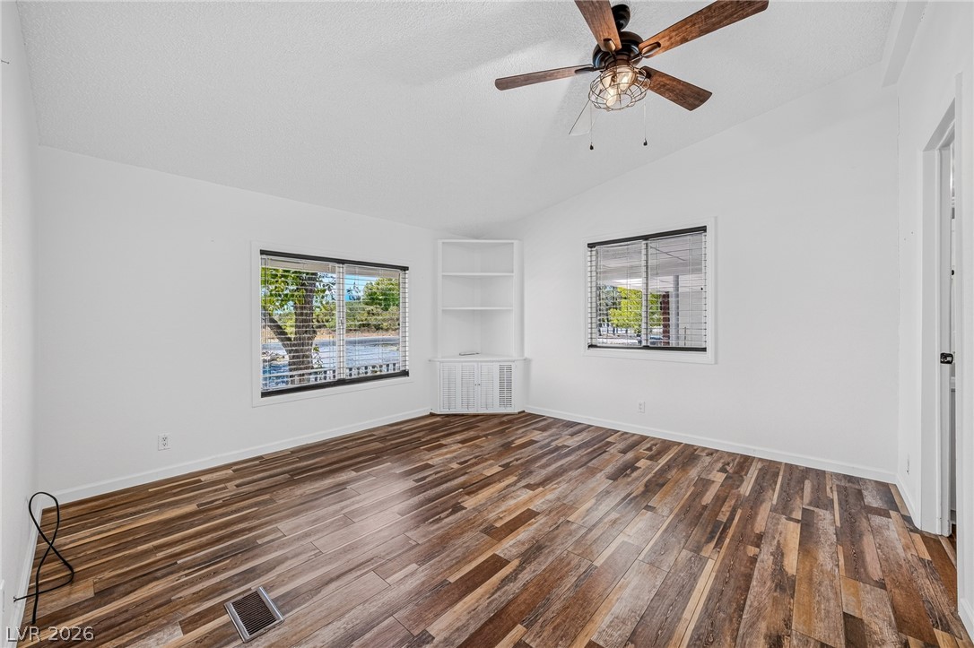 860 Dixieland Street Property Photo 31