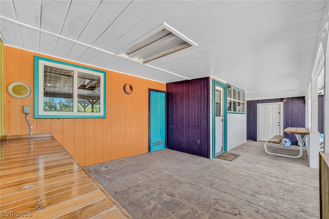 860 Dixieland Street Property Photo 41